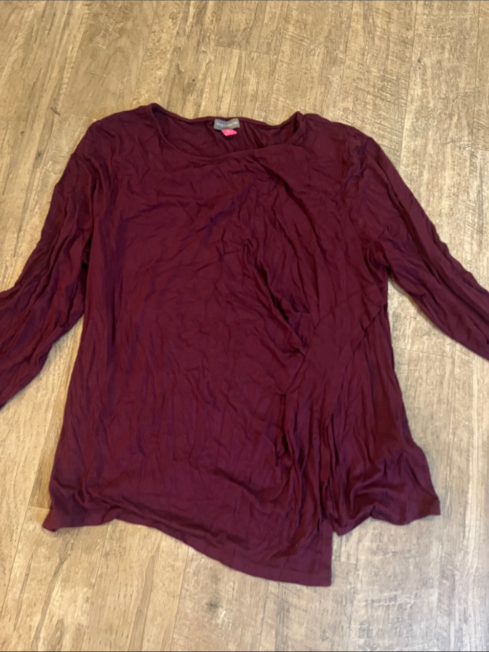 Vince camuto Top Burgundy